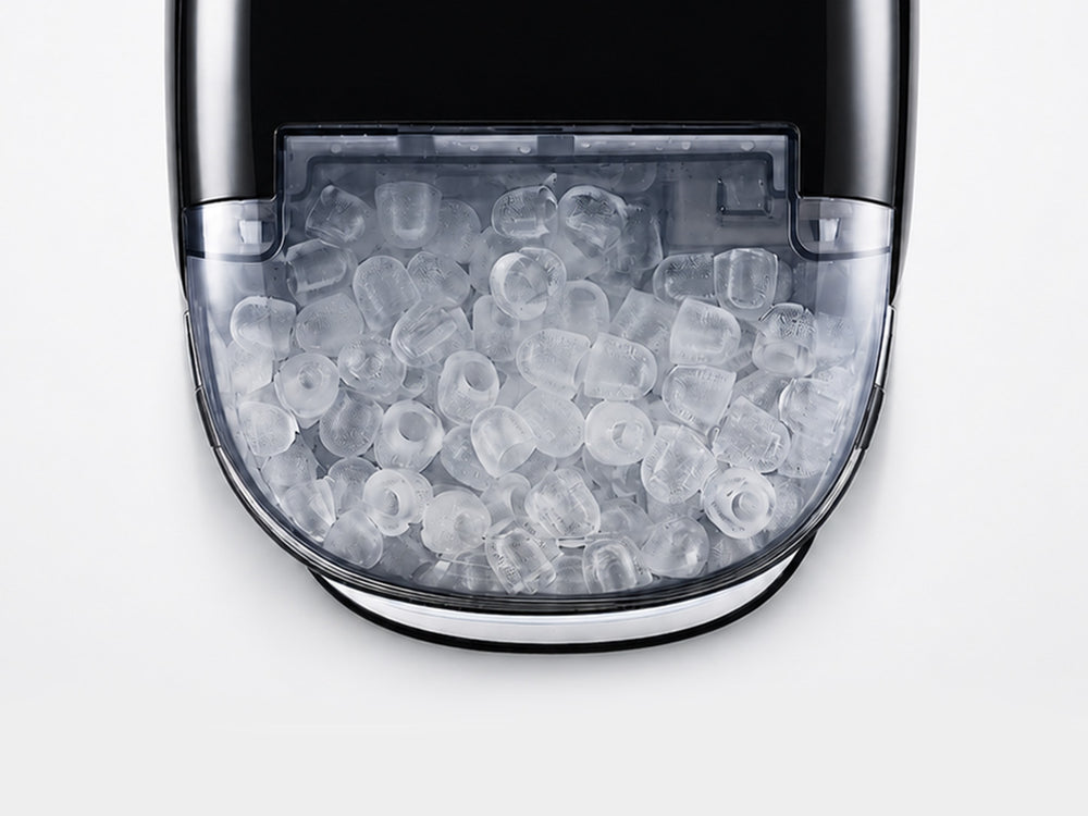 C02B making bullet ice — 9 cubes in 5–8 minutes
